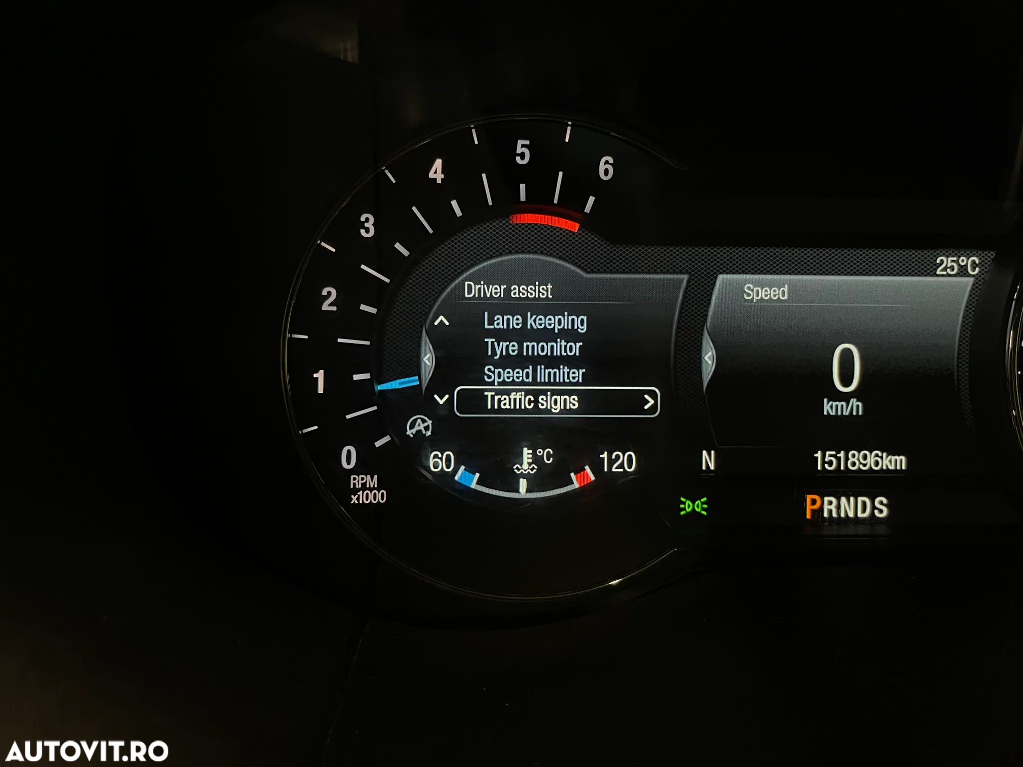 Ford S-Max 2.0 TDCi Powershift AWD Titanium - 25