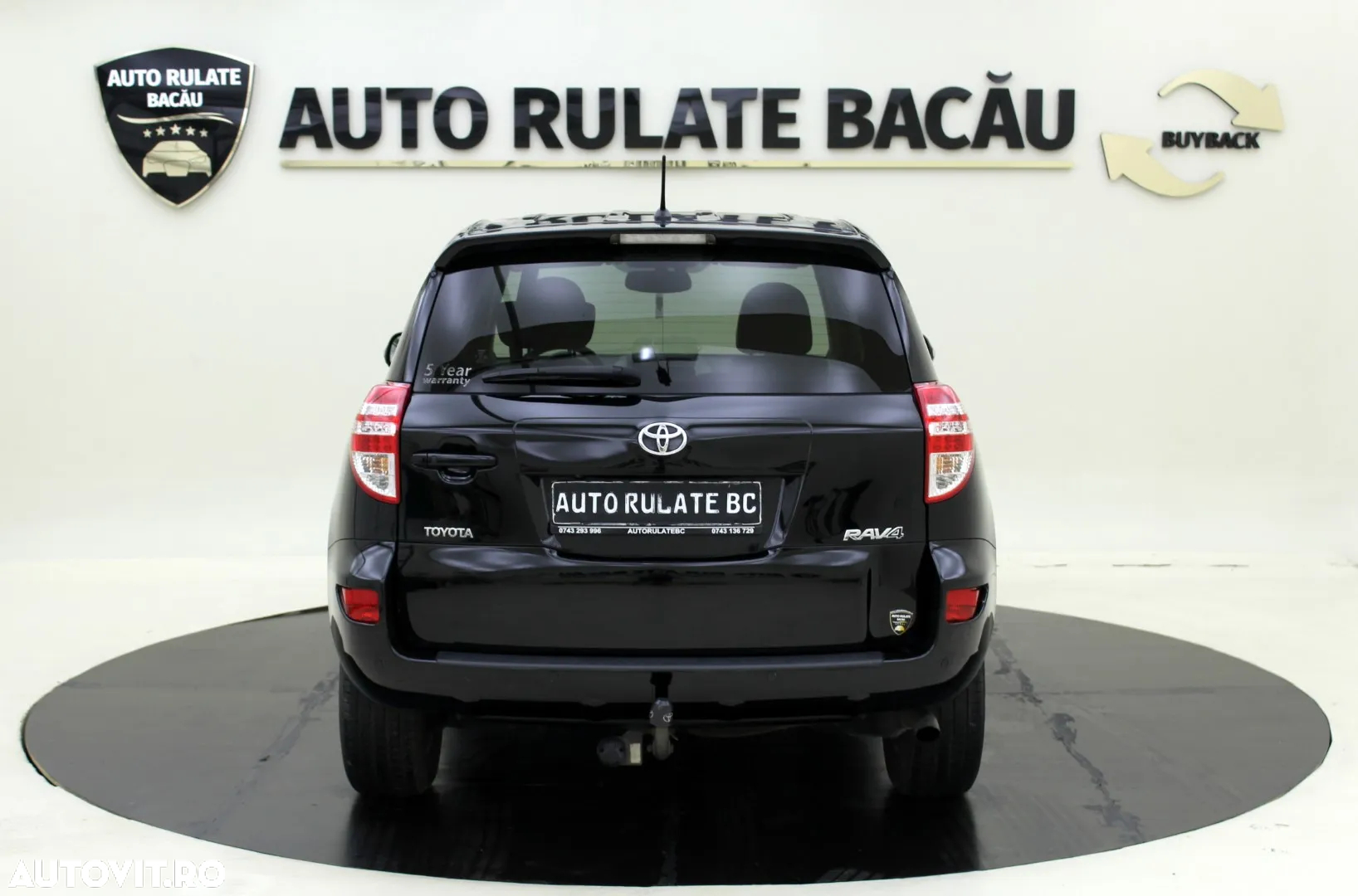 Toyota RAV4 - 11