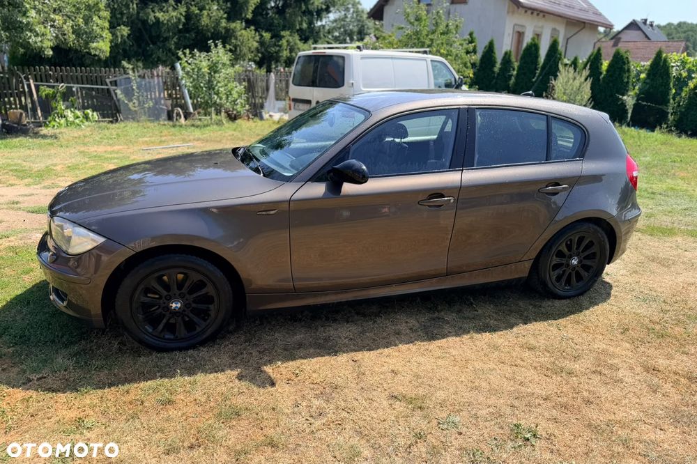 BMW Seria 1 120i Edition Sport - 6