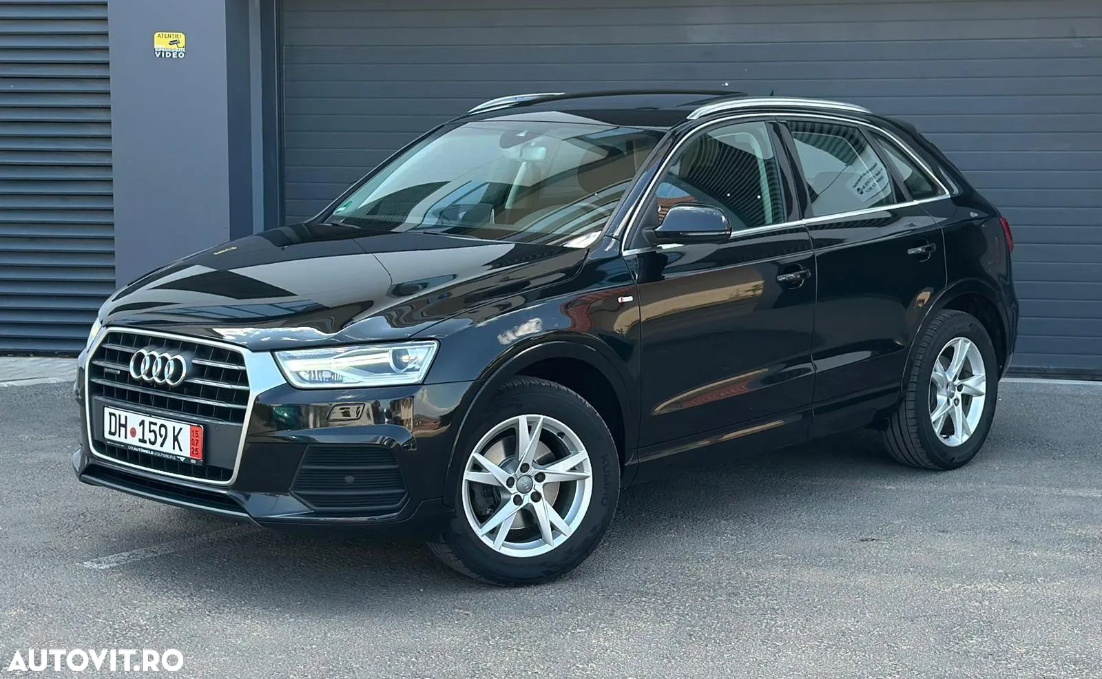 Audi Q3 2.0 TDI Quattro S tronic sport - 1