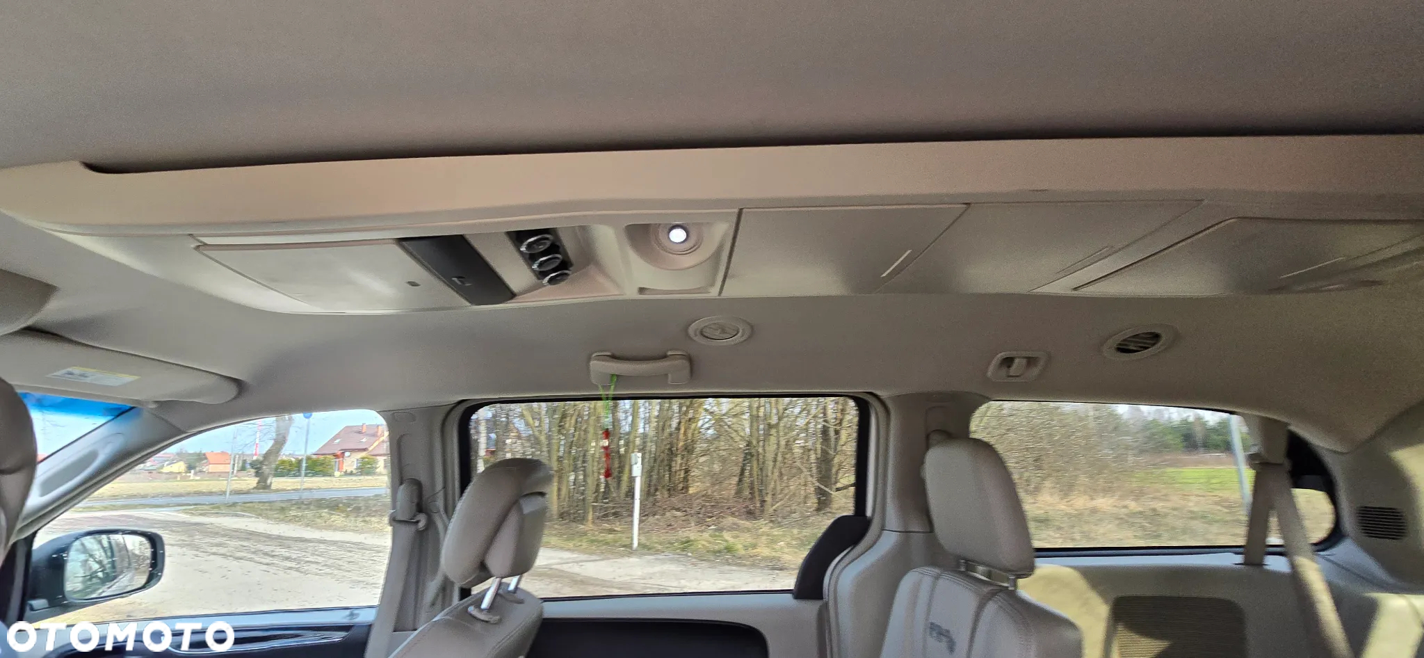 Chrysler Town & Country 3.6 Touring - 12
