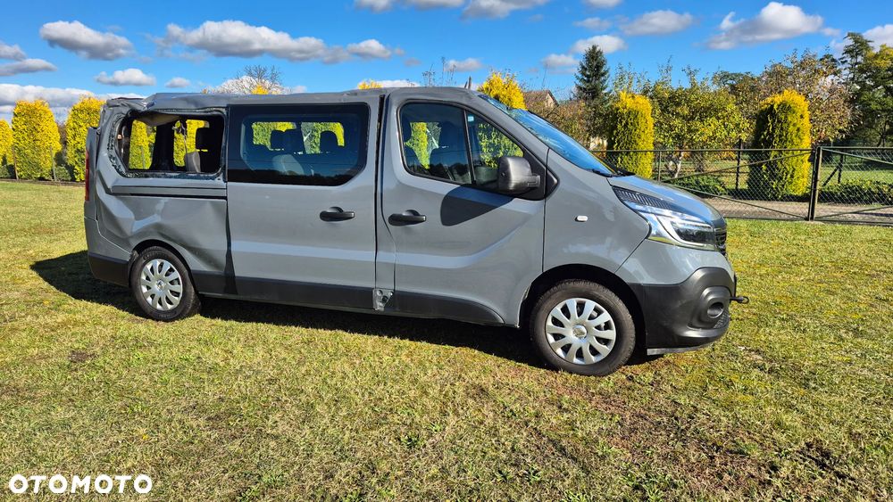 Renault Trafic Grand 2.0 dCi EDC - 4