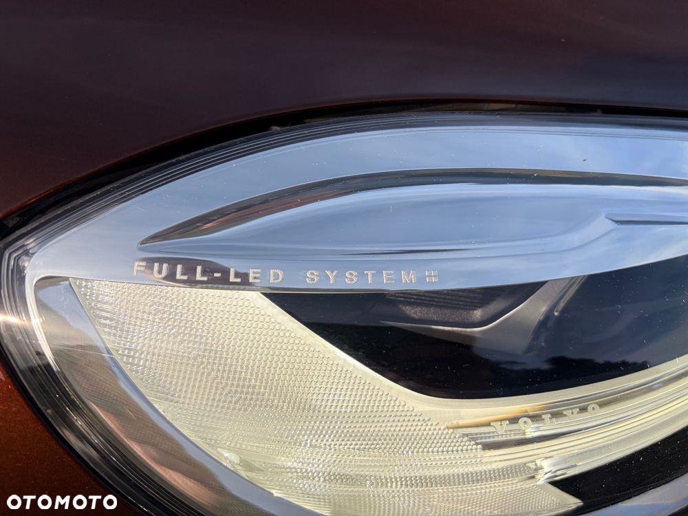 Volvo V40 Cross Country T3 Drive-E Momentum - 12