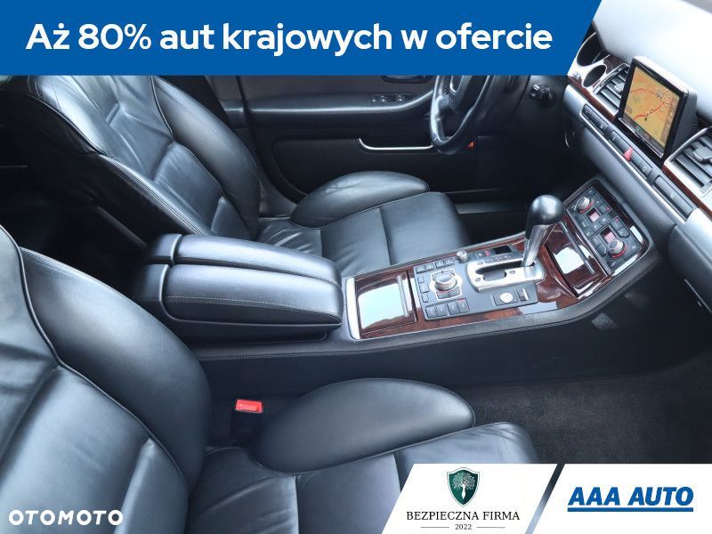 Audi A8 - 11
