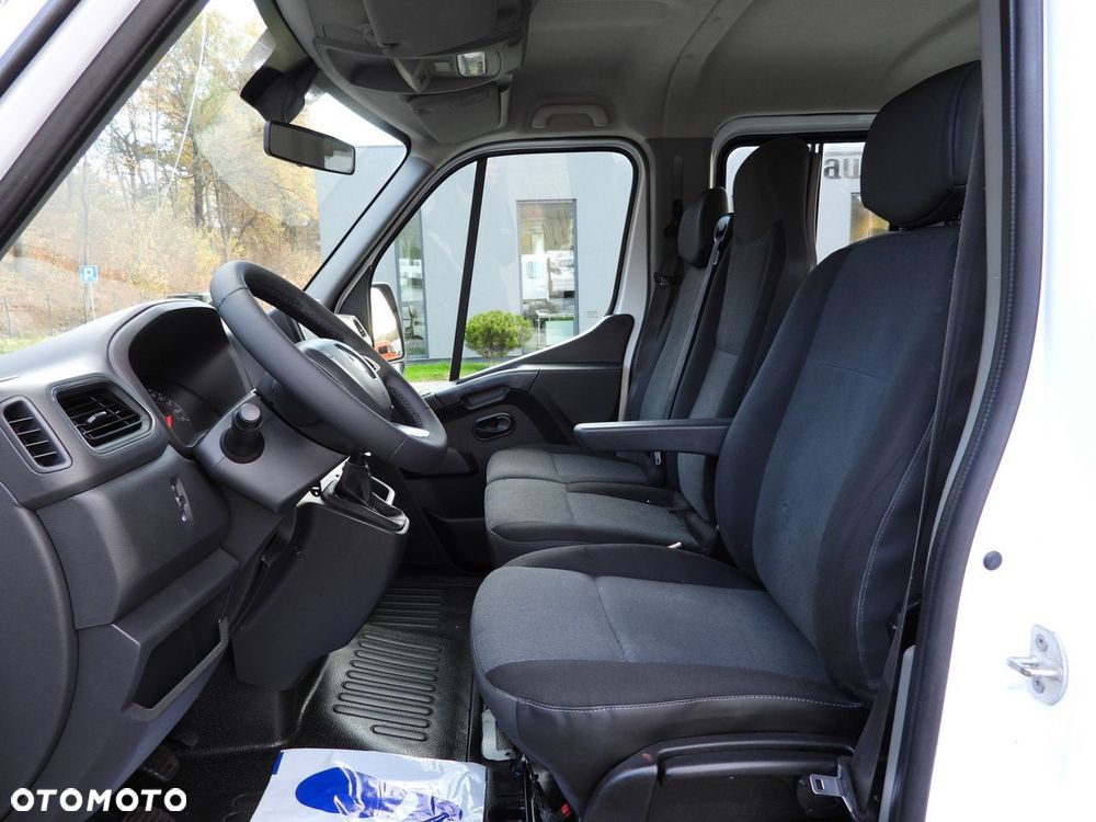 Renault MASTER WYWROTKA PODWÓJNA KABINA DOKA 7 MIEJSC TEMPOMAT NAWIGACJA LEDY KLIMATYZACJA  145KM - 26