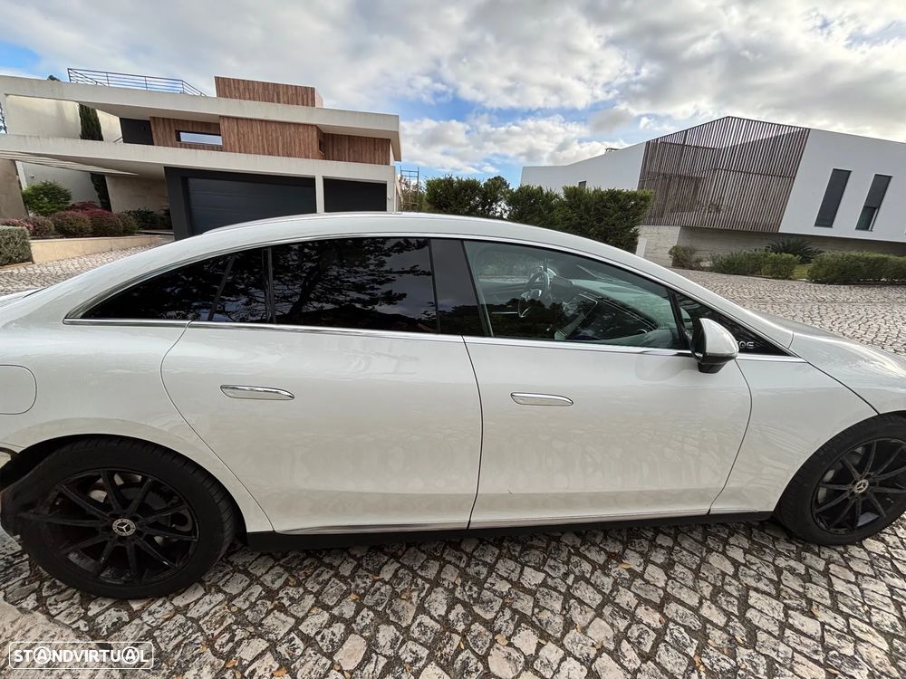 Mercedes-Benz EQE 350 - 13