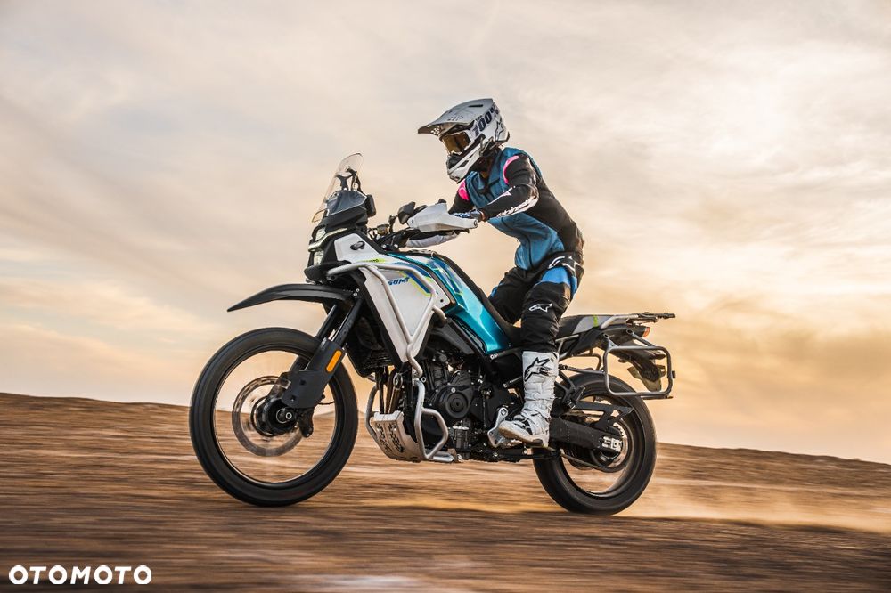 CFMoto 450MT - 9