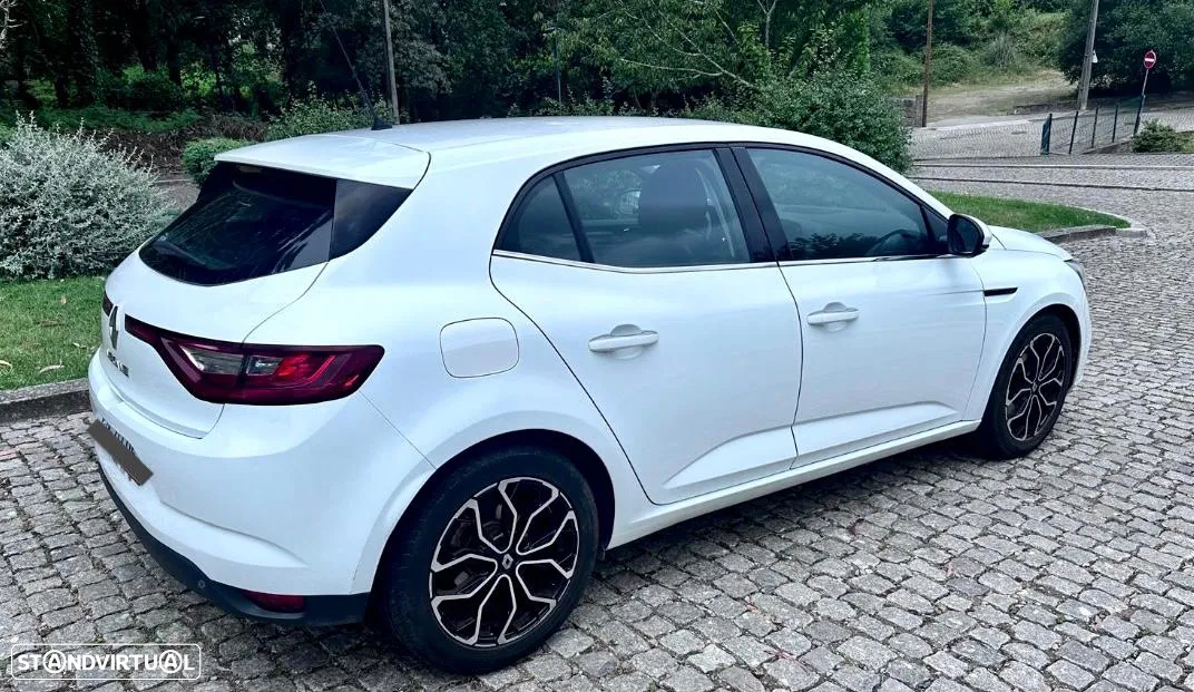Renault Mégane 1.5 Blue dCi Zen - 9
