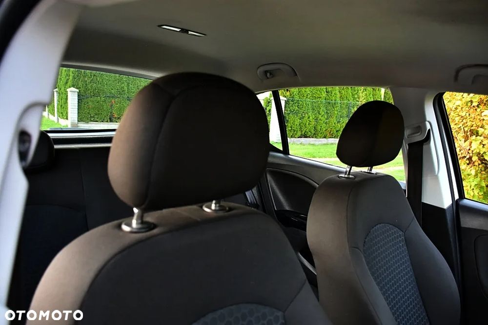 Opel Corsa 1.2 Business S&S - 30