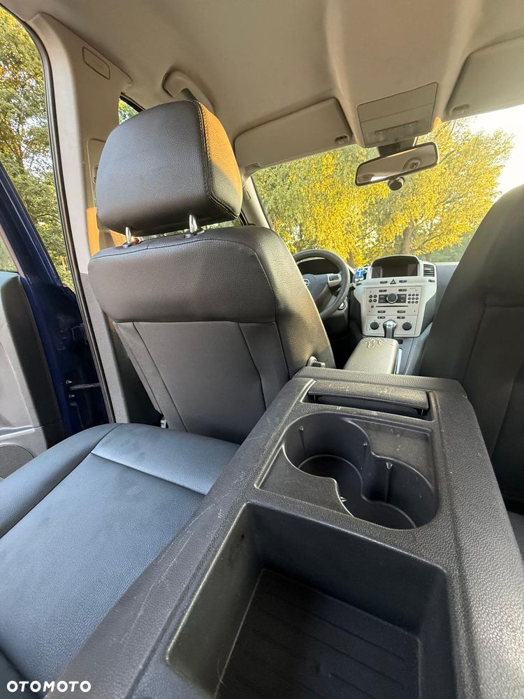 Opel Zafira 1.9 CDTI Automatik - 19