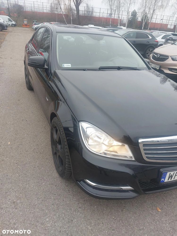 Mercedes-Benz Klasa C 200 CDI DPF (BlueEFFICIENCY) 7G-TRONIC - 9