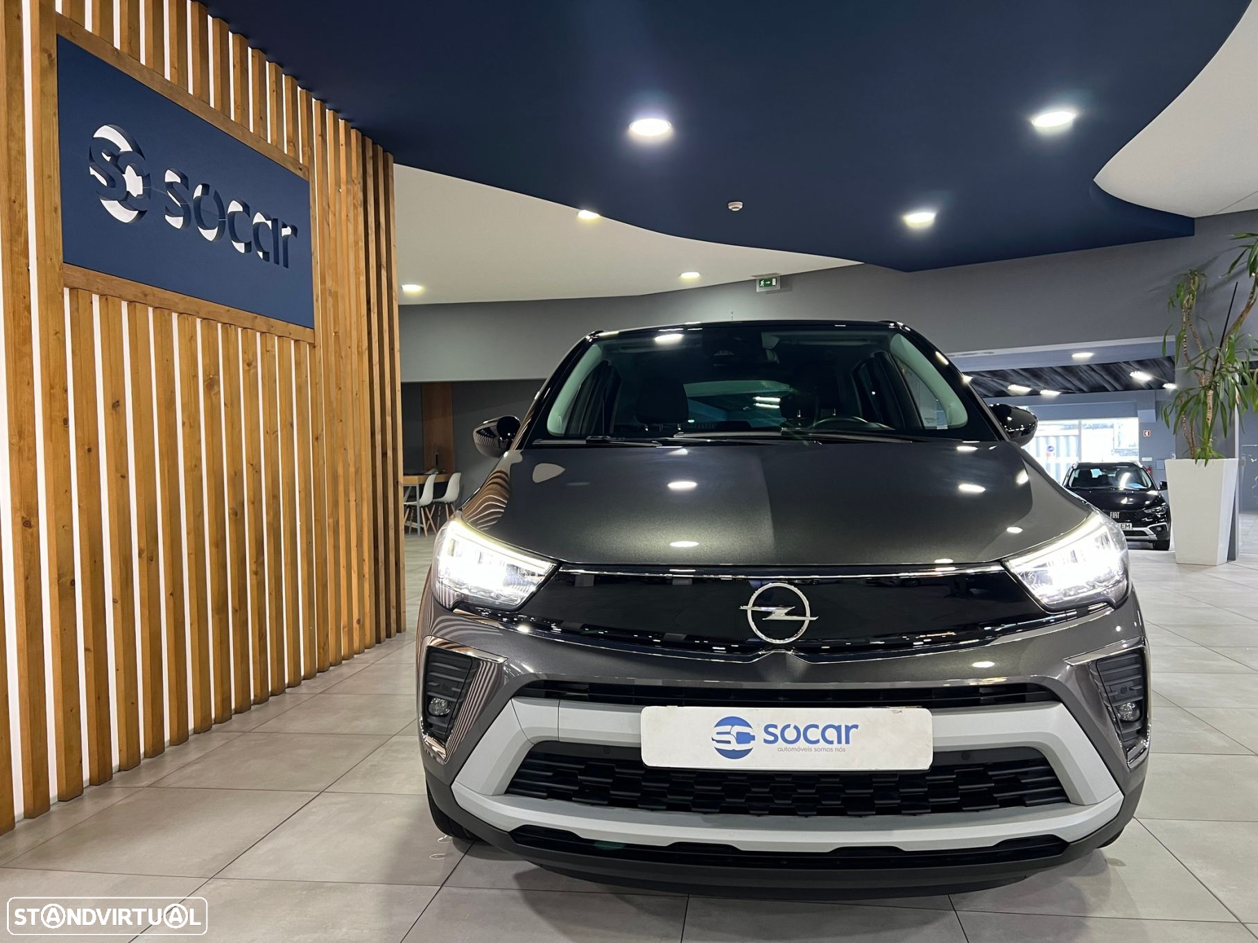 Opel Crossland 1.2 T Design & Tech - 2