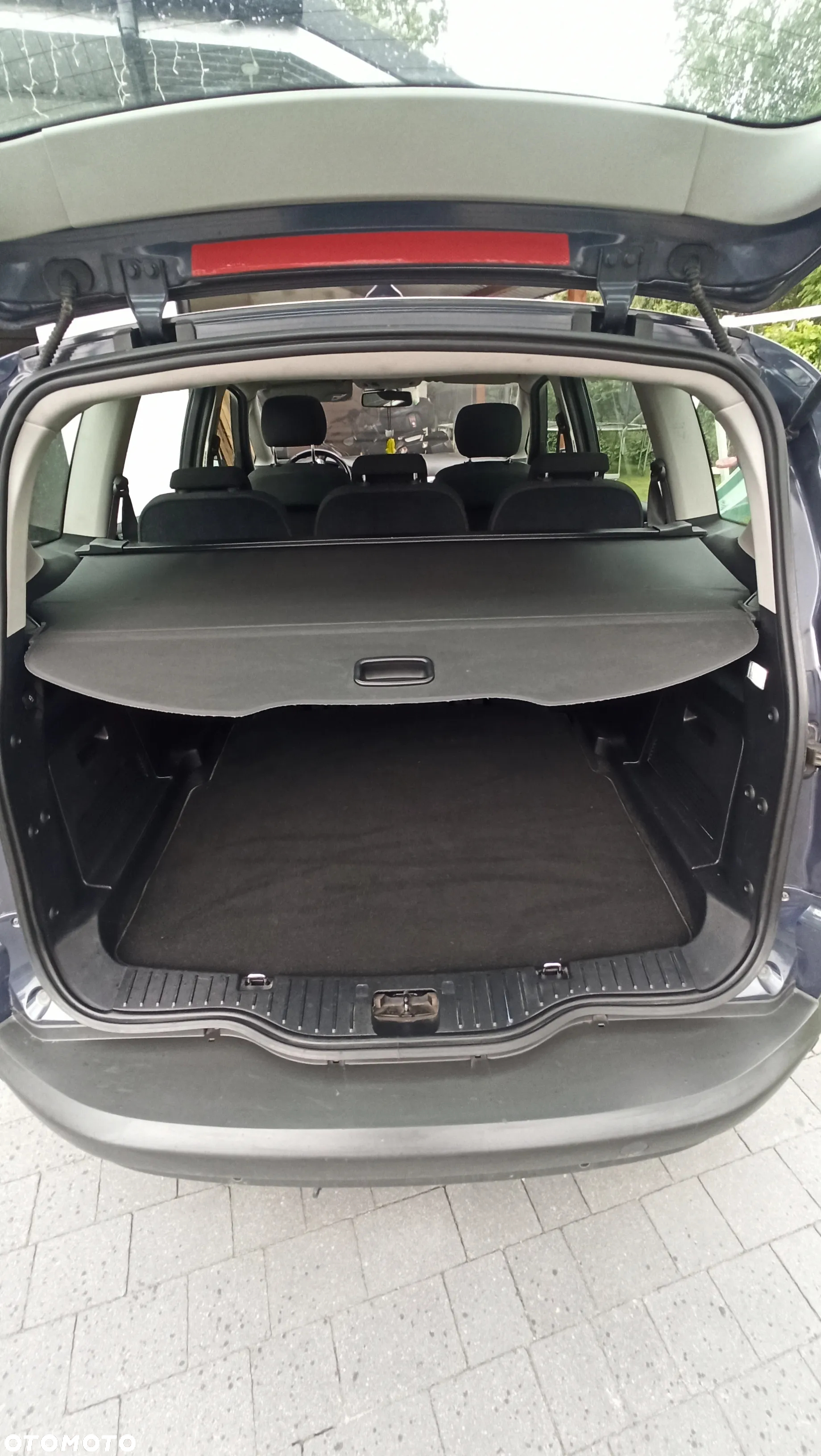 Ford S-Max - 9