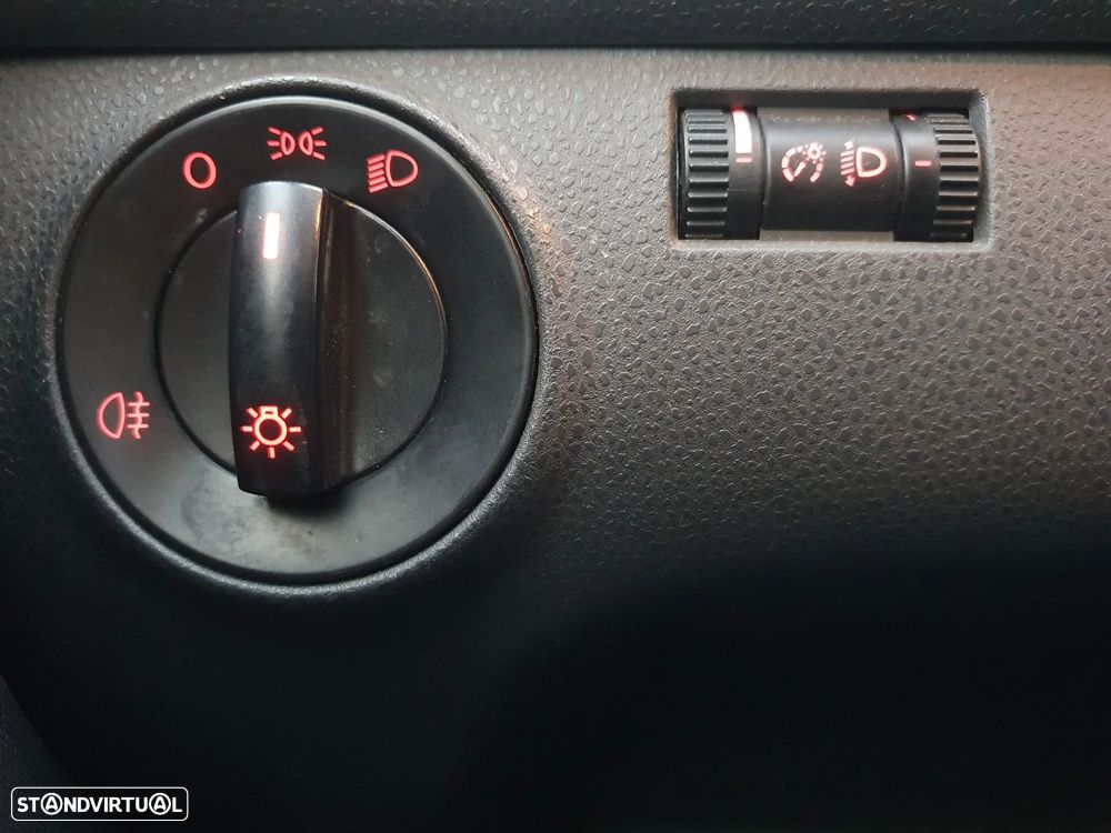 VW Polo 1.2 Confortline AC - 17