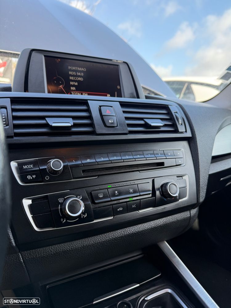 BMW 116 d EDynamics Line Sport - 11