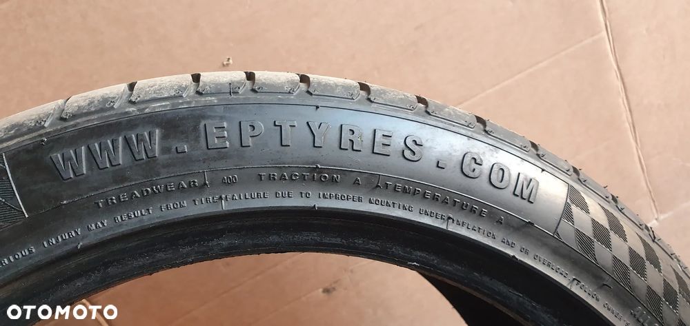 1X Opona Accelera PHI 255/40 ZR19 7mm 1424 - 8