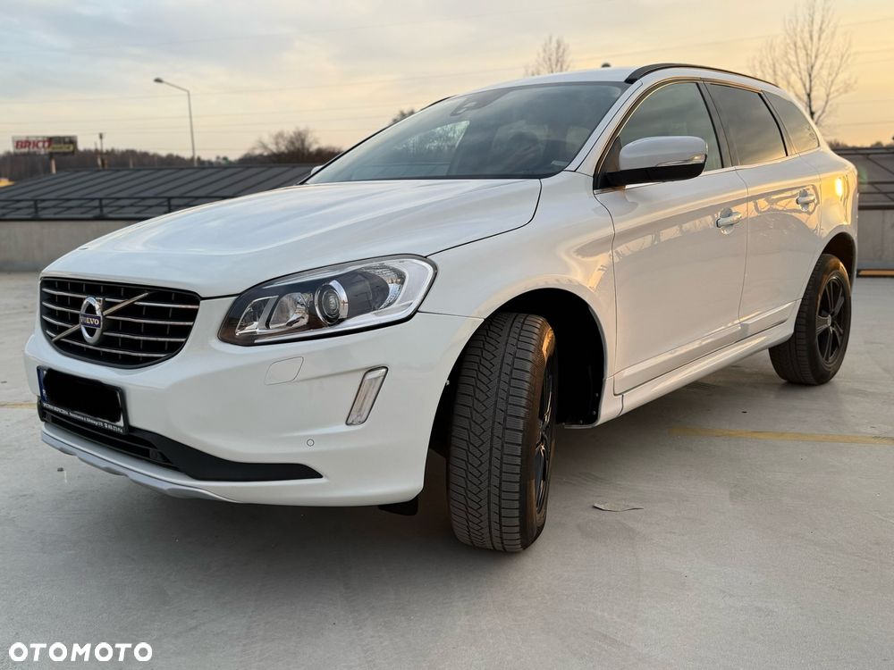 Volvo XC 60 D4 Momentum - 2