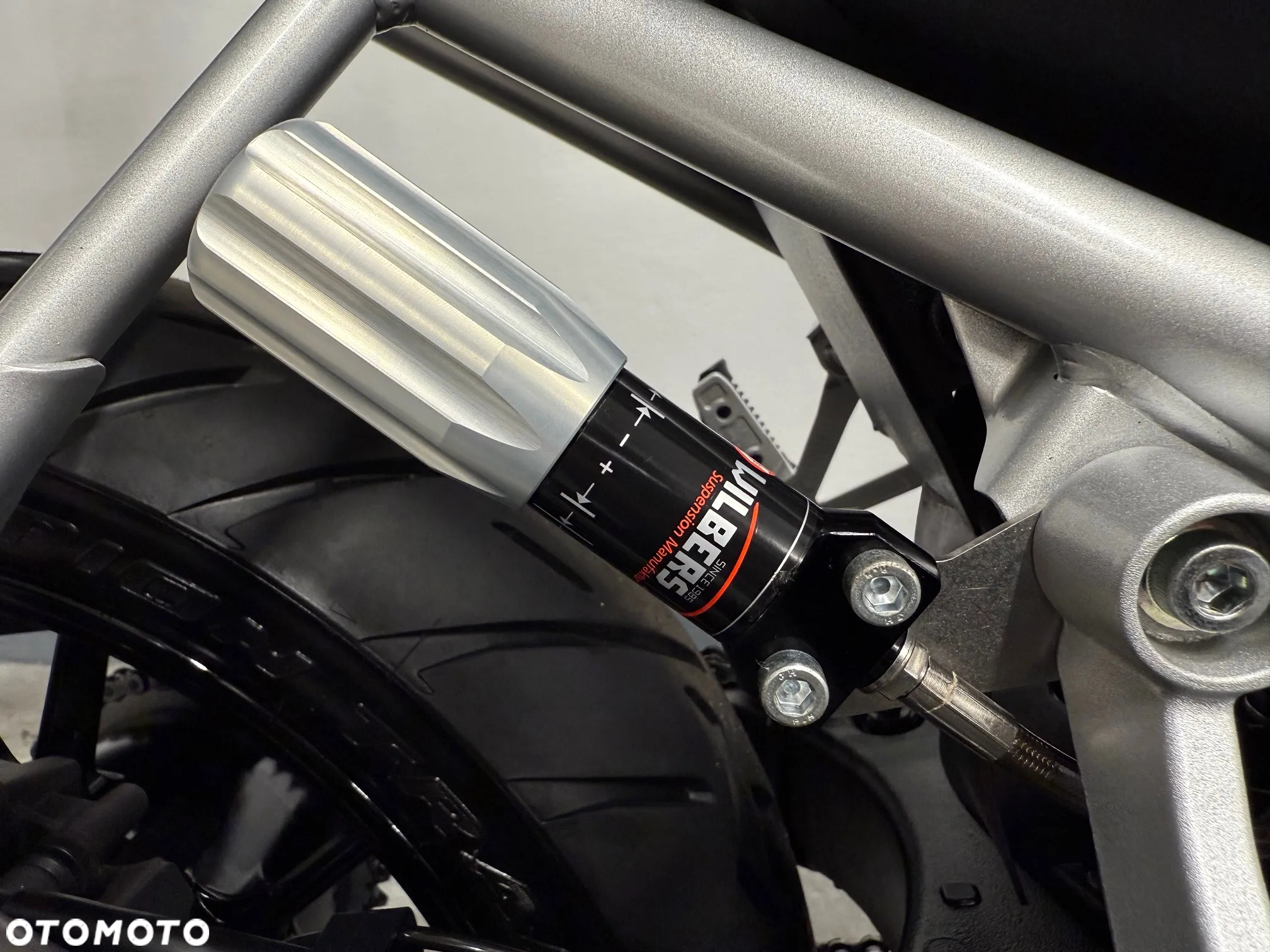 Suzuki V-STROM - 22