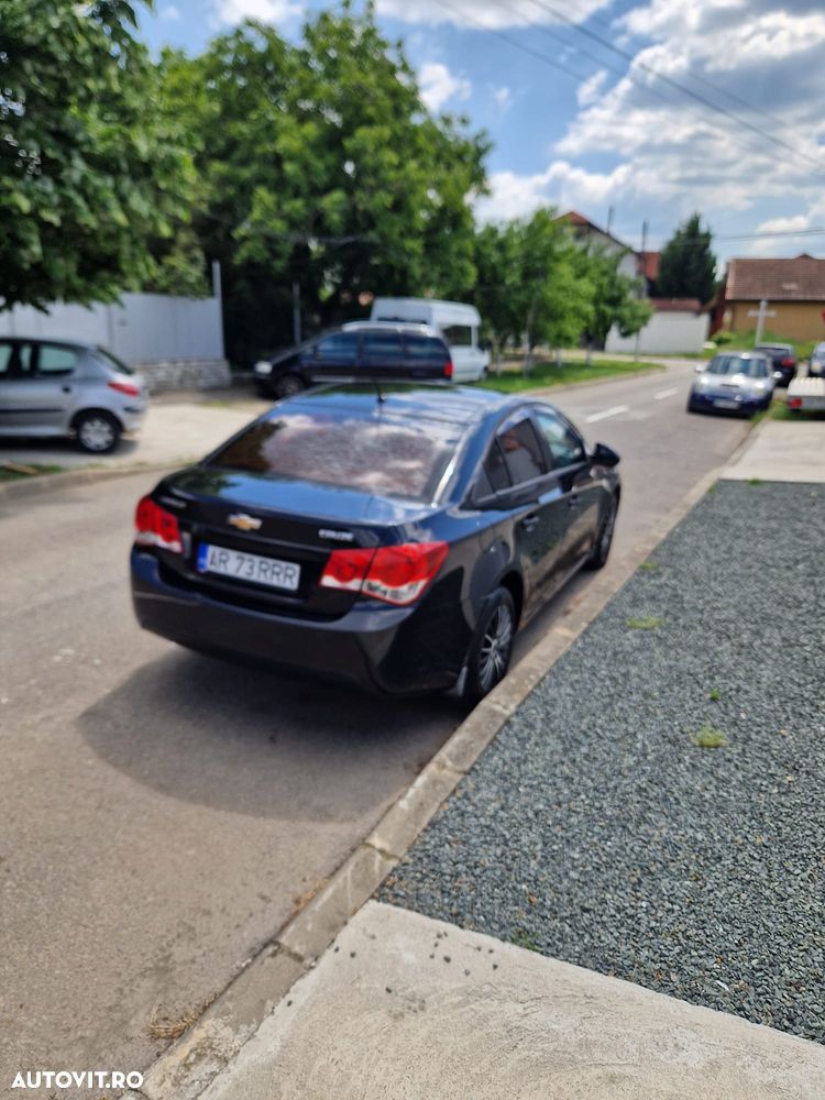 Chevrolet Cruze 2.0 SOHC LT - 4