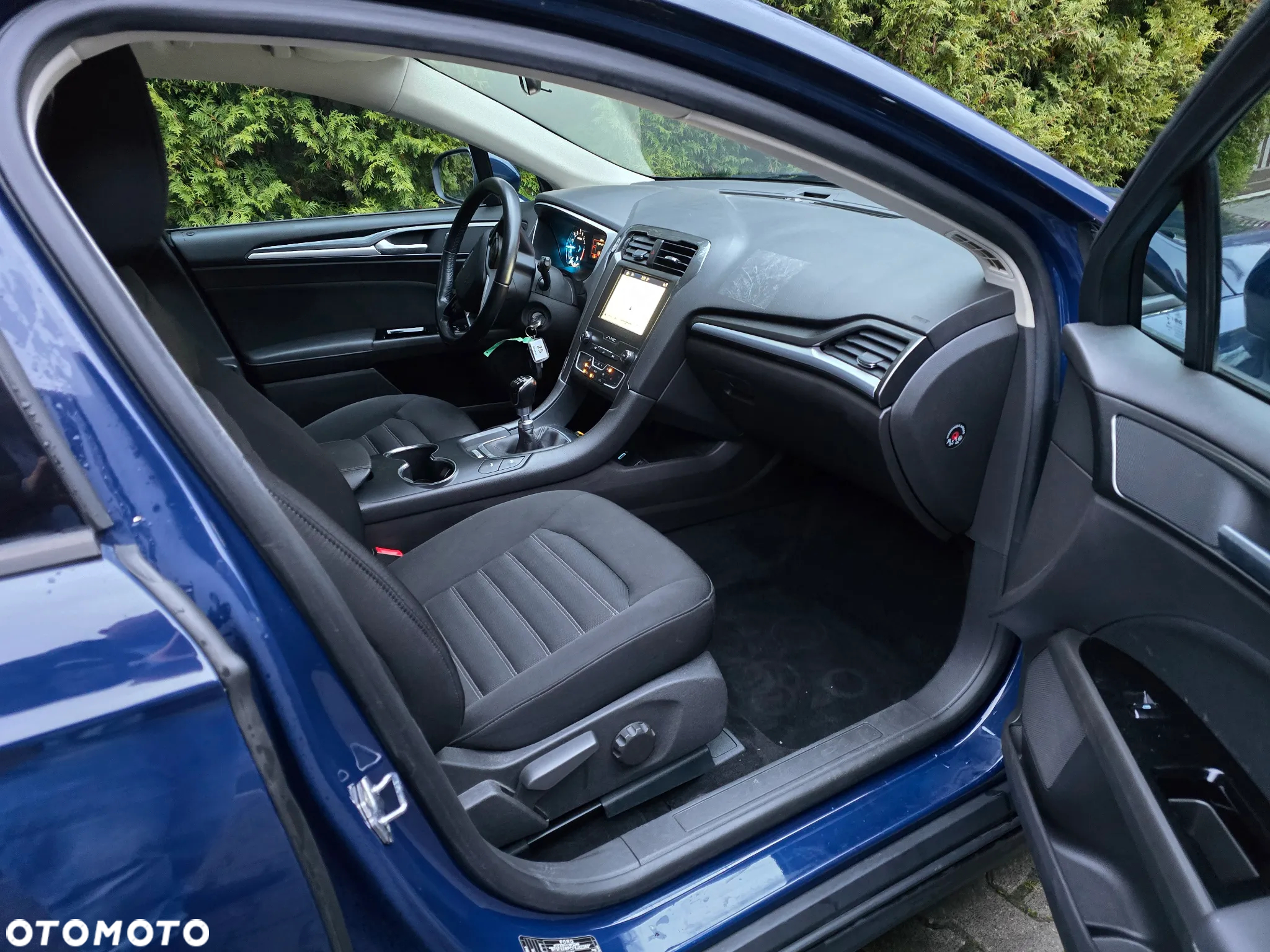 Ford Mondeo - 12