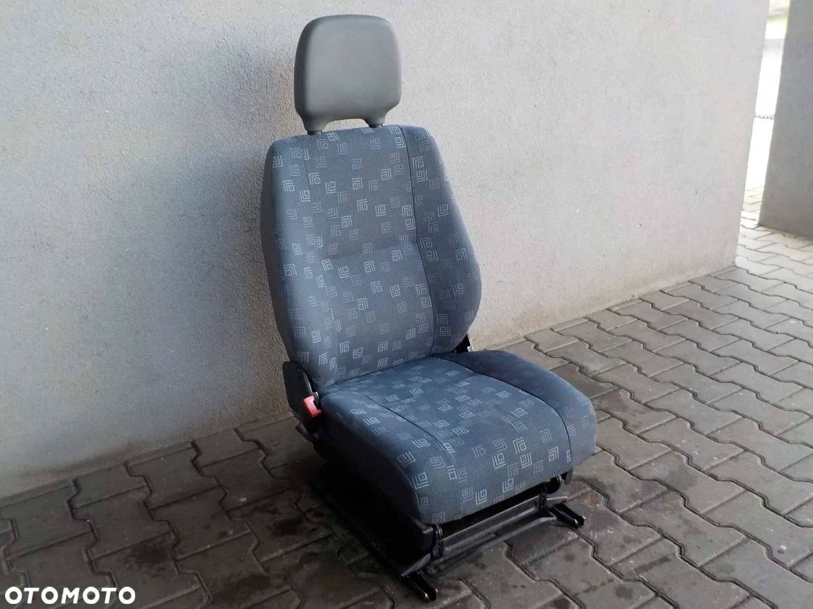 VW LT SPRINTER FOTEL LEWY SIEDZENIE KIEROWCY - 1
