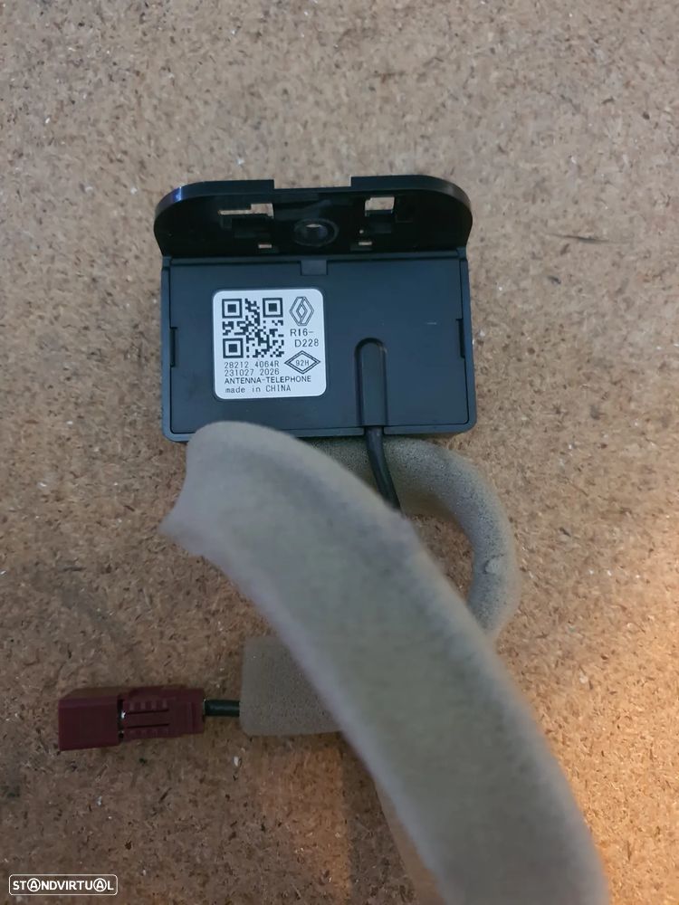 AMPLIFICADOR ANTENA RENAULT CLIO V / 282124064R