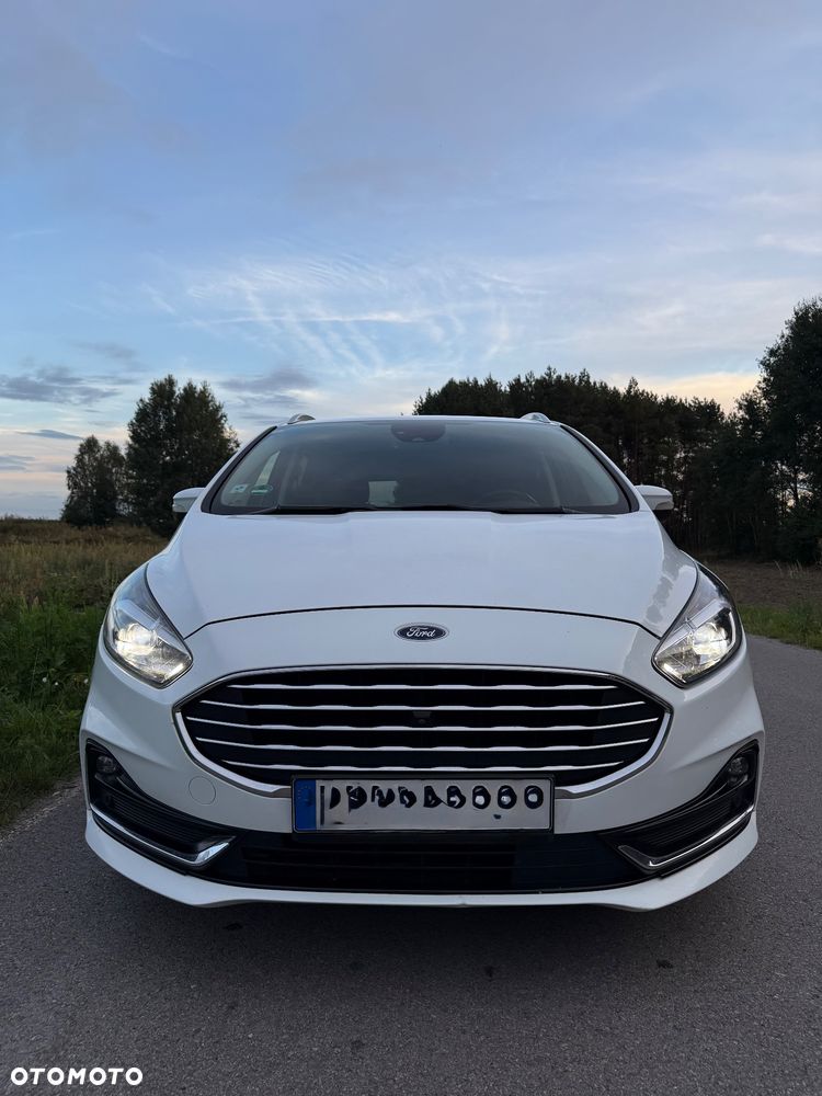 Ford S-Max - 33