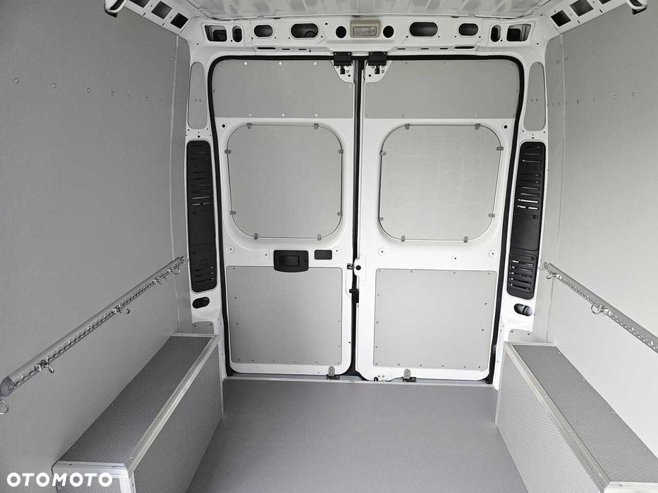 Podłoga srebrna L2-Ducato, Boxer, Jumper, Movano, Proace Max- 9mm - 2