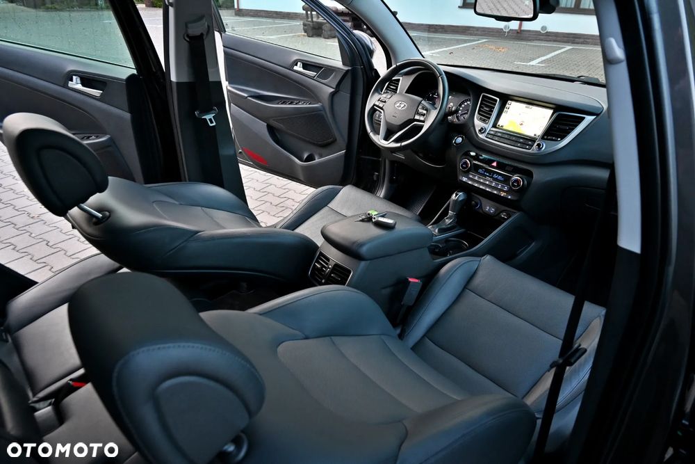 Hyundai Tucson 2.0 CRDI Premium 4WD - 24
