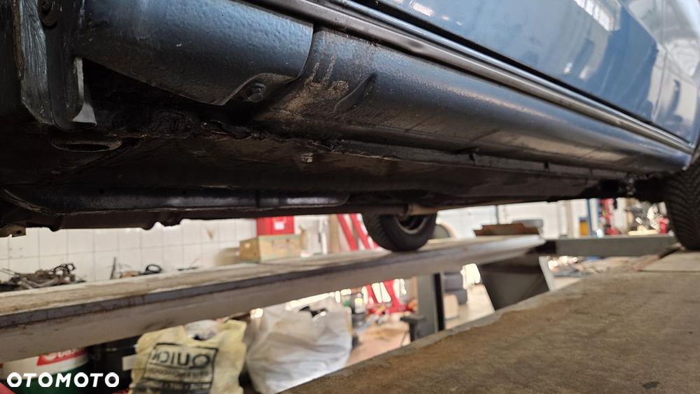 Volkswagen Jetta - 36