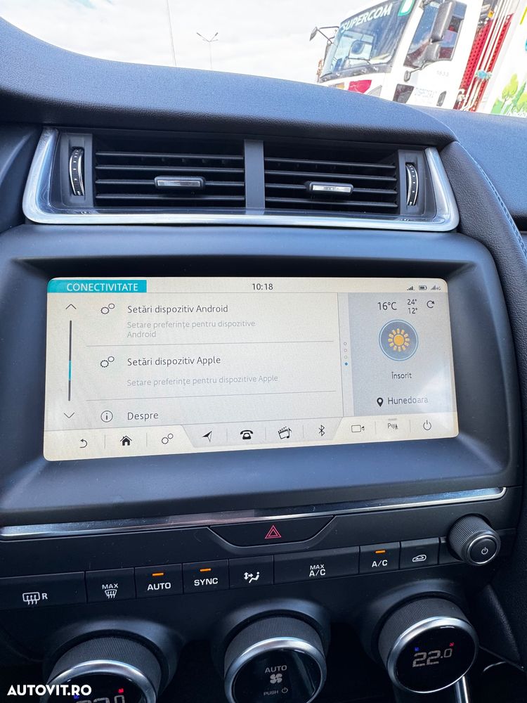 Jaguar E-Pace D180 AWD R-Dynamic S - 19