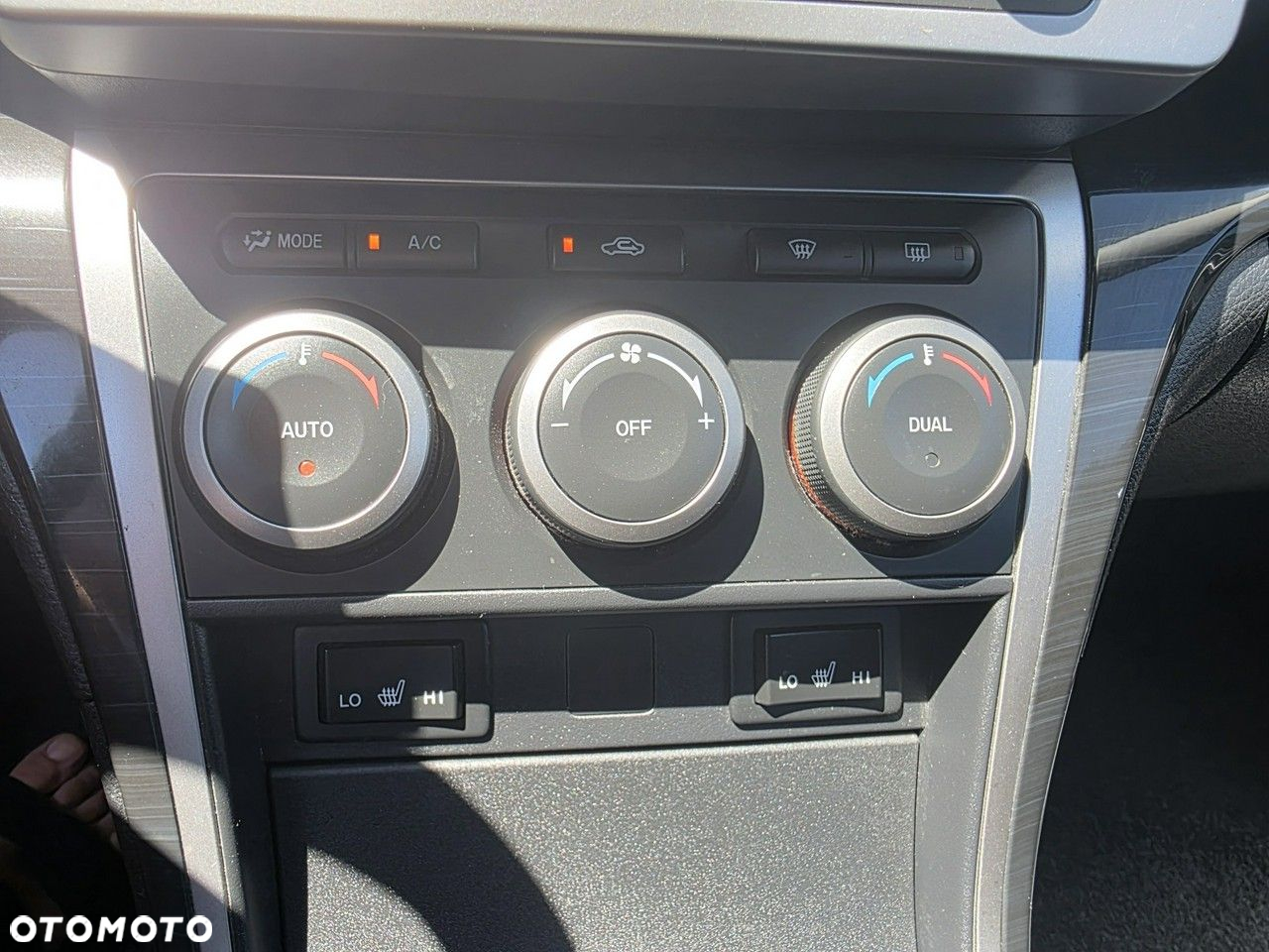 Mazda 6 2.0 Exclusive + - 26