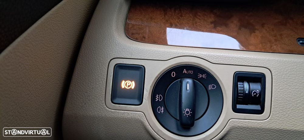 VW Passat Variant 2.0 TDi Sportline - 10