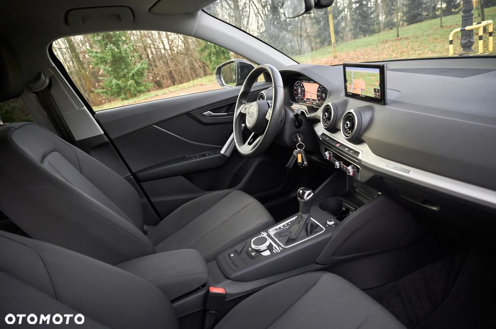 Audi Q2 35 TFSI S tronic sport - 31