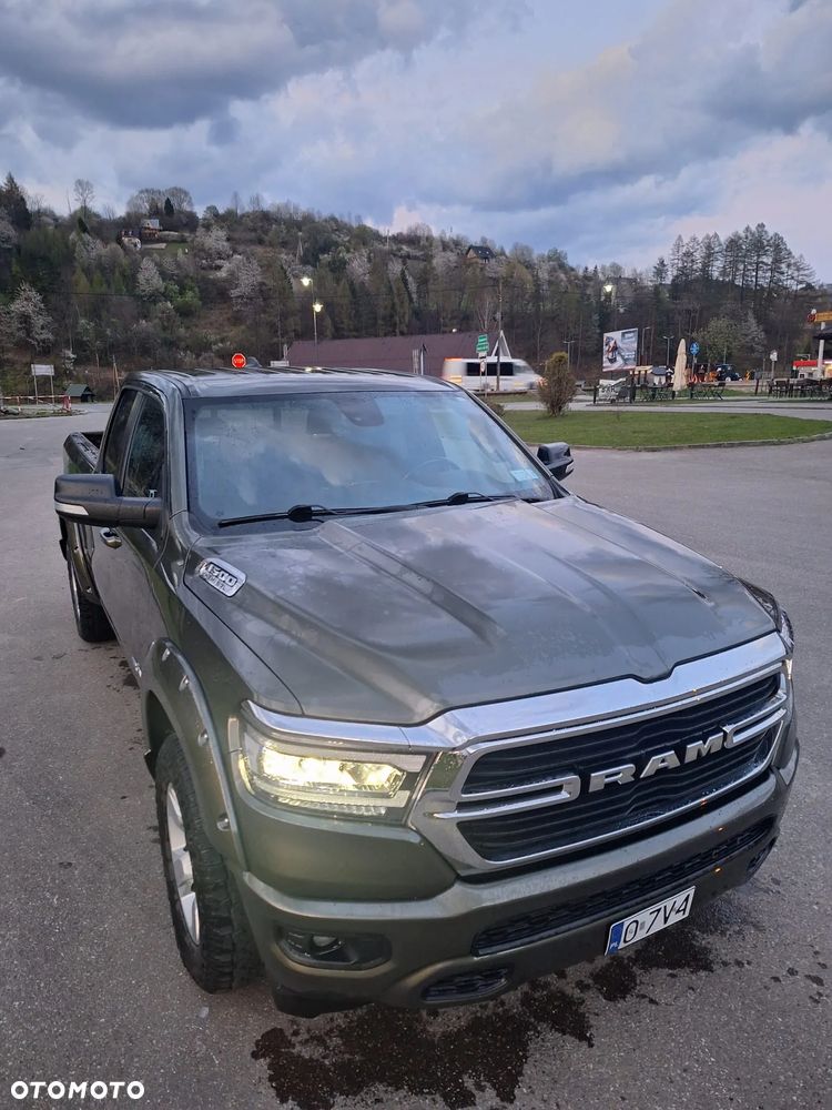 RAM 1500 - 12