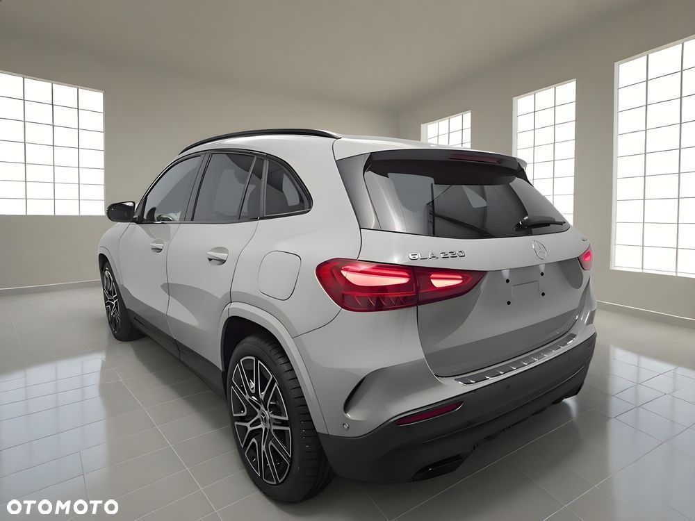Mercedes-Benz GLA 200 mHEV AMG Line 7G-DCT - 7