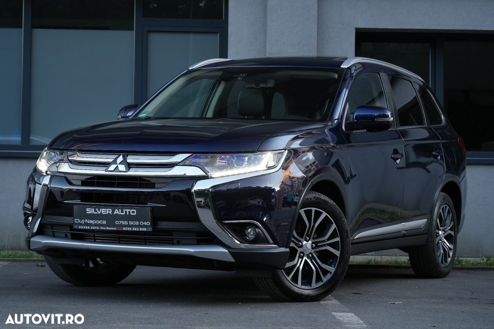 Mitsubishi Outlander 2.2 DI-D 4WD Automatik Diamant Edition - 3