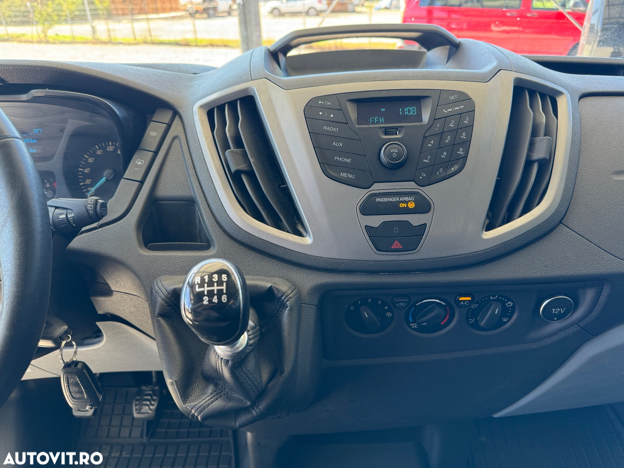 Ford Transit - 19