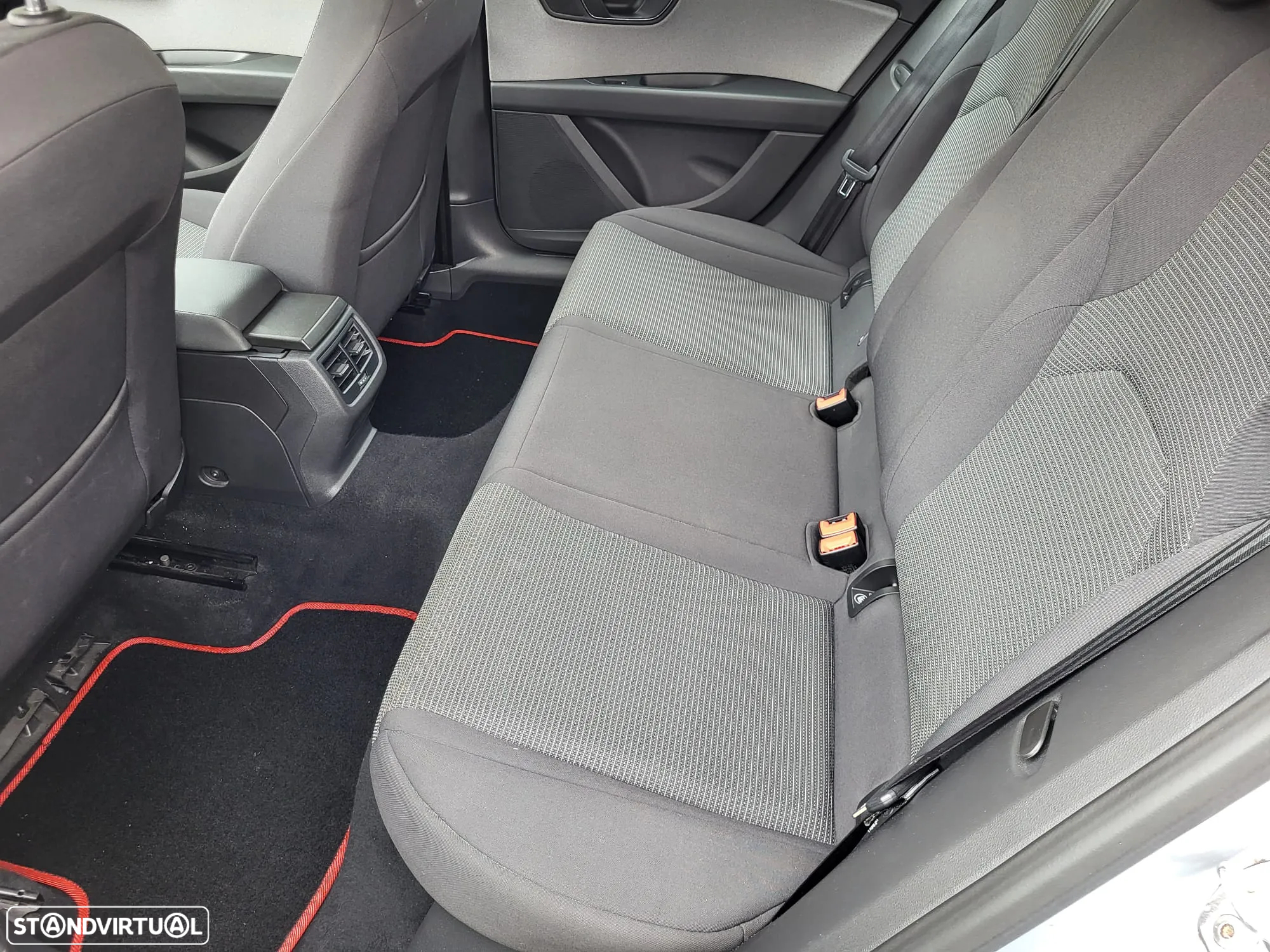 SEAT Leon 1.2 TSI S&S Style - 31
