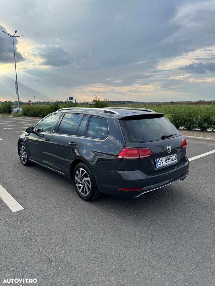 Volkswagen Golf 1.6 TDI Comfortline - 7