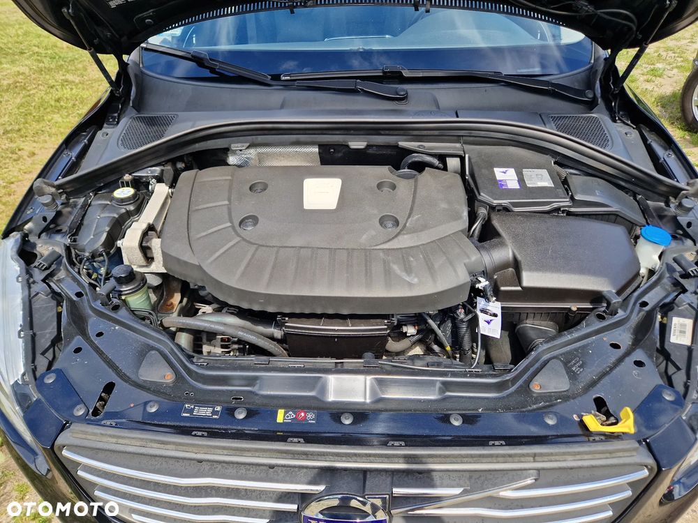 Volvo XC 60 D5 AWD Summum - 32