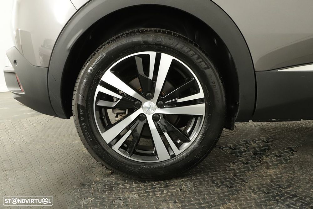 Peugeot 3008 1.2 PureTech GT EAT8 - 5