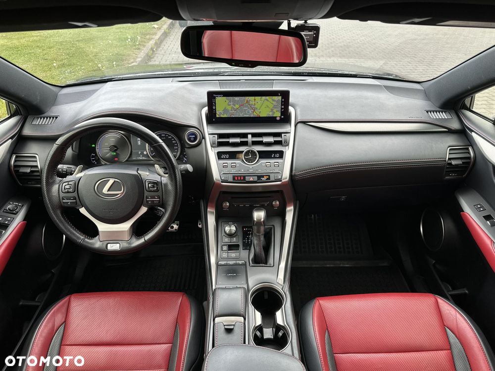 Lexus NX 300h F Sport Edition AWD - 3