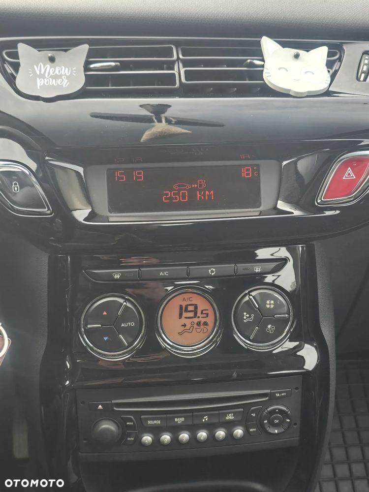 Citroën C3 1.2 PureTech Exclusive - 10