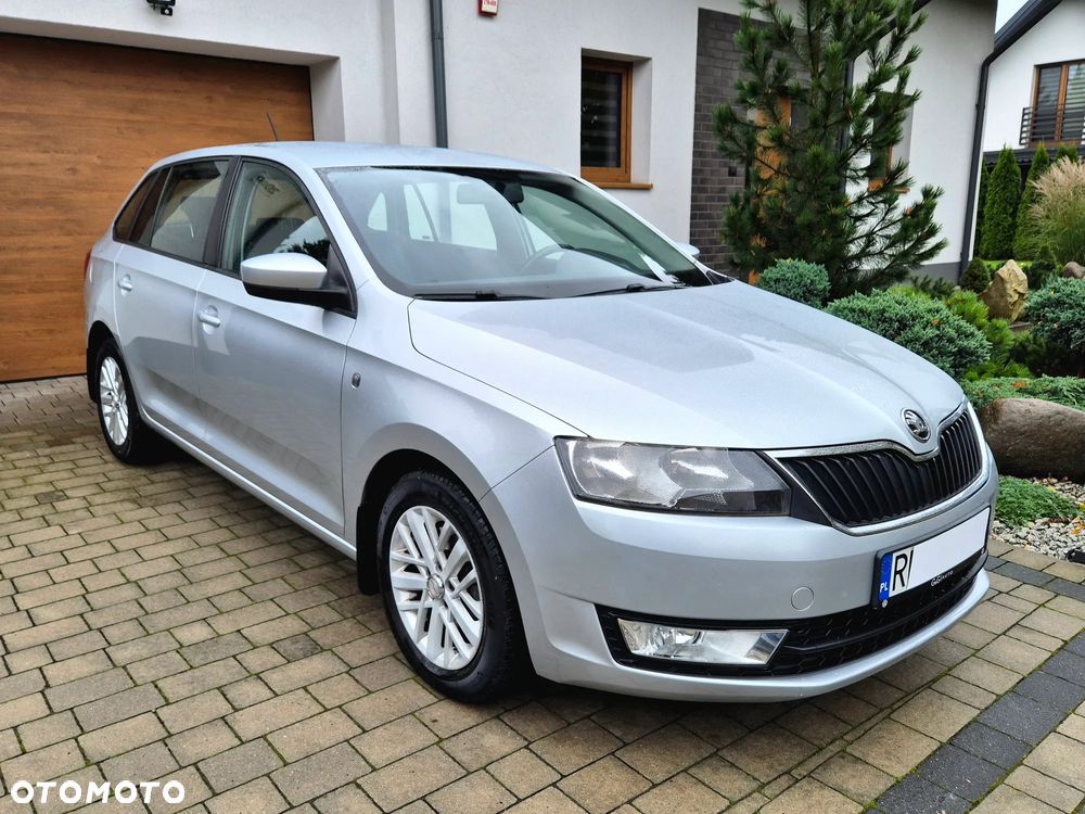 Skoda RAPID 1.2 TSI Ambition - 37