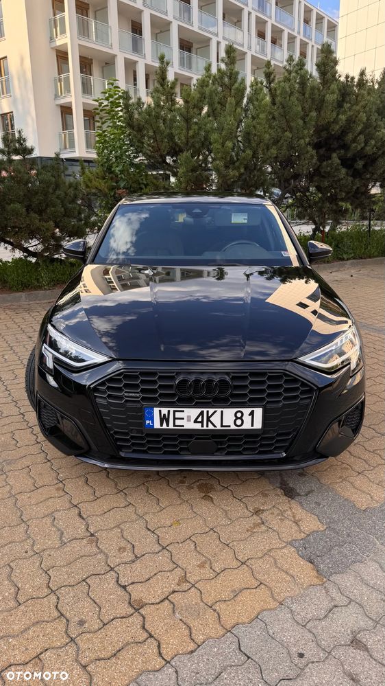 Audi A3 Limousine 40 TFSI quattro S tronic advanced - 2