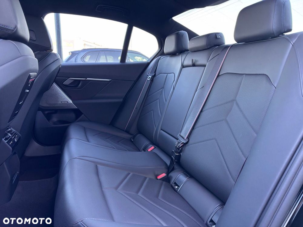BMW Seria 5 - 26