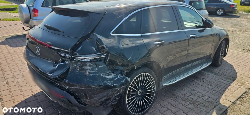 Mercedes-Benz EQC 400 4Matic AMG Line - 6