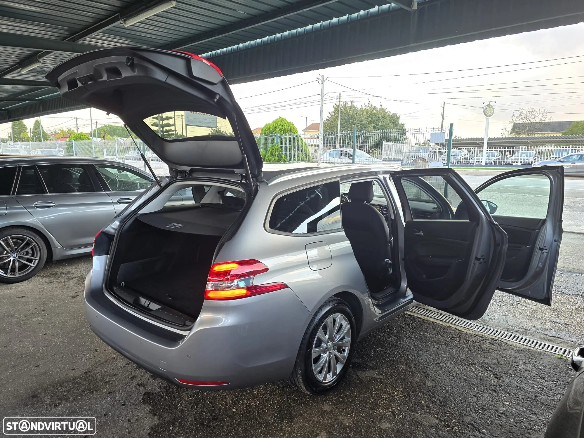 Peugeot 308 SW 1.5 BlueHDi Style - 39
