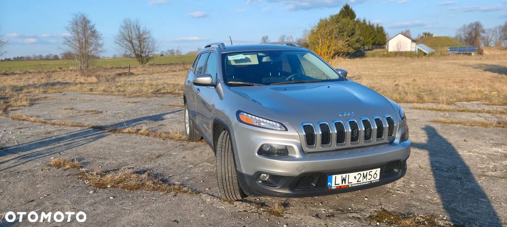 Jeep Cherokee - 2